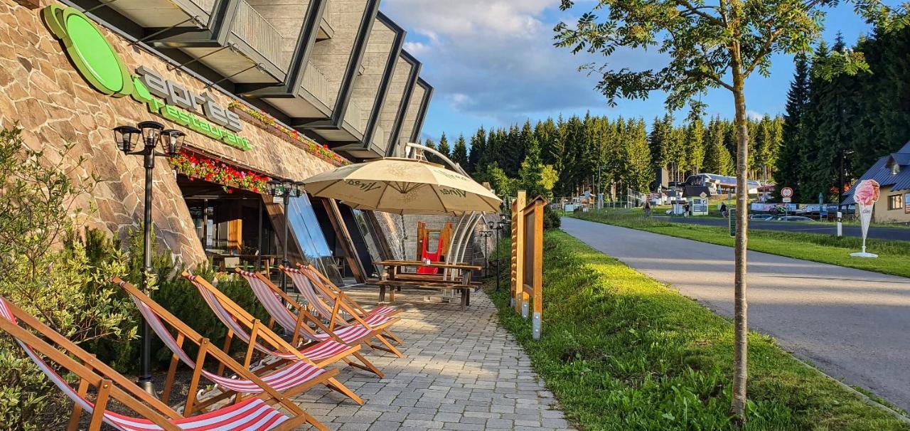 Apartmany Schmiedeberg U Klinovce Kovarska Bagian luar foto